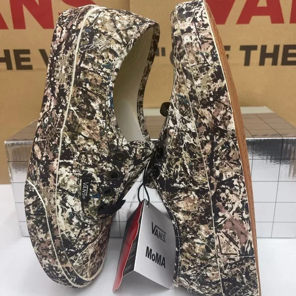 Vans Men’s Authentic
(Moma) Jackson Pollock Sneakers
VN0A2Z5|18K Abstract Black - Picture 12 of 16